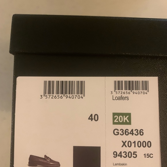 Chanel Black Quilted Loafers - Picture 4 of 11